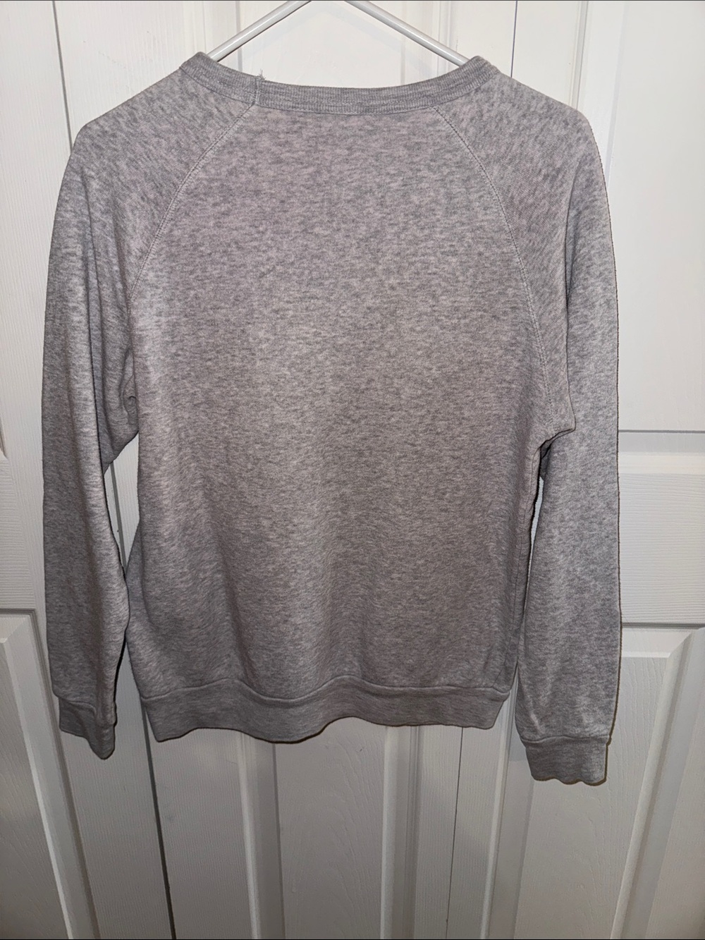 Alternative Heather Gray Poshmark Logo Crewneck Sweatshirt size M - Picture 4 of 5